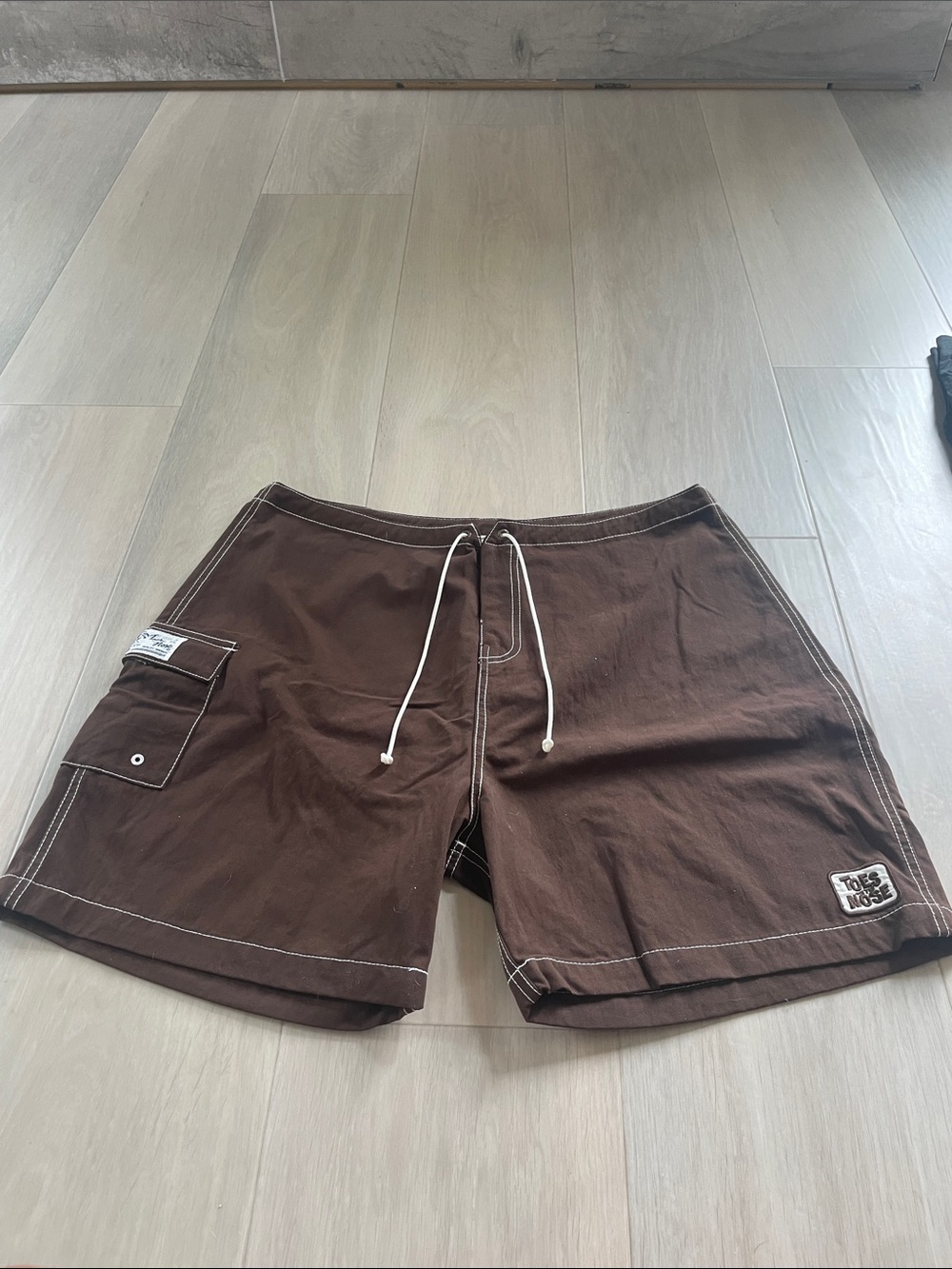 Men's Toe’s N Nose Brown Swim Trunks with Contrast Stitching